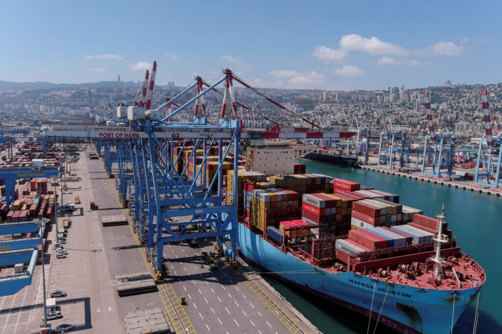 🚢 Maersk Reopens Haifa Port for Imports Amid Middle East Turmoil
